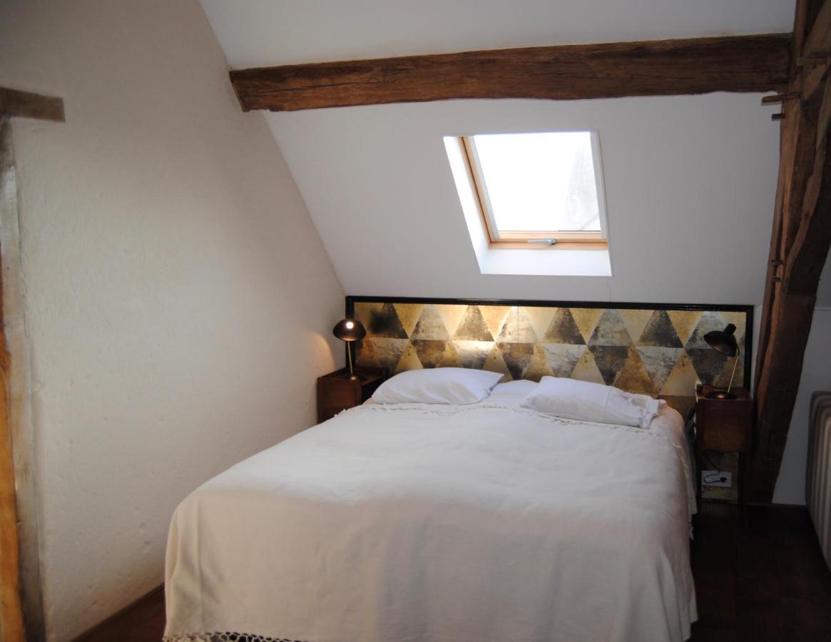 Chambres D'Hotes Domaine Les Grands Perons Hérisson エクステリア 写真