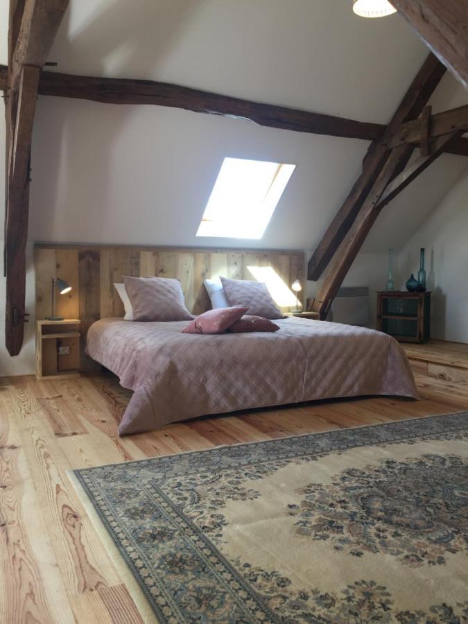 Chambres D'Hotes Domaine Les Grands Perons Hérisson エクステリア 写真