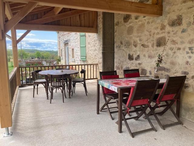 Chambres D'Hotes Domaine Les Grands Perons Hérisson エクステリア 写真